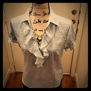Blouse top with frills at collar
